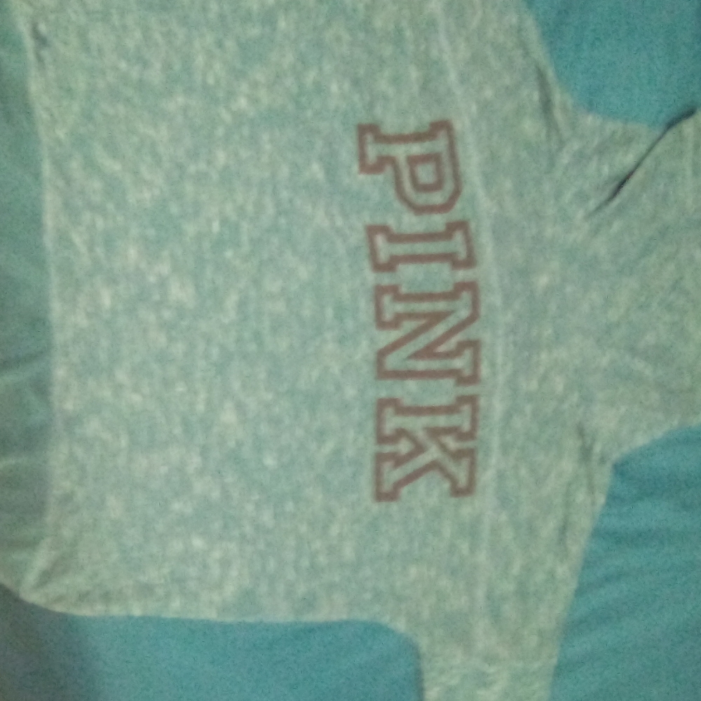 And green medium size hoodie made by pink